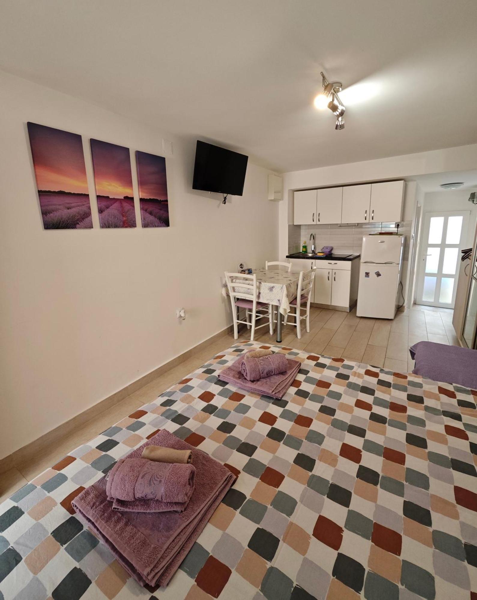 Studio Neva Baška Εξωτερικό φωτογραφία